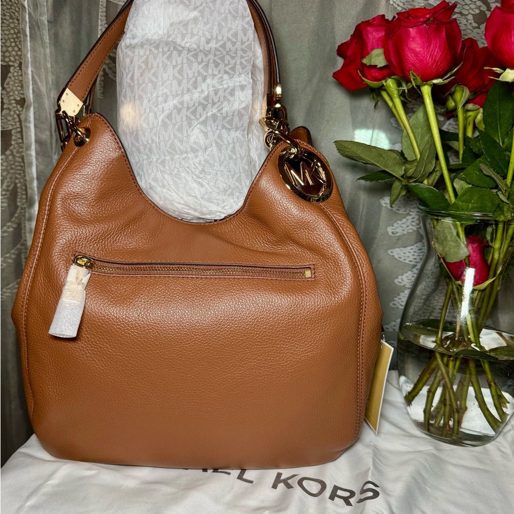 Michael Kors Lillie - Picture 2 of 16